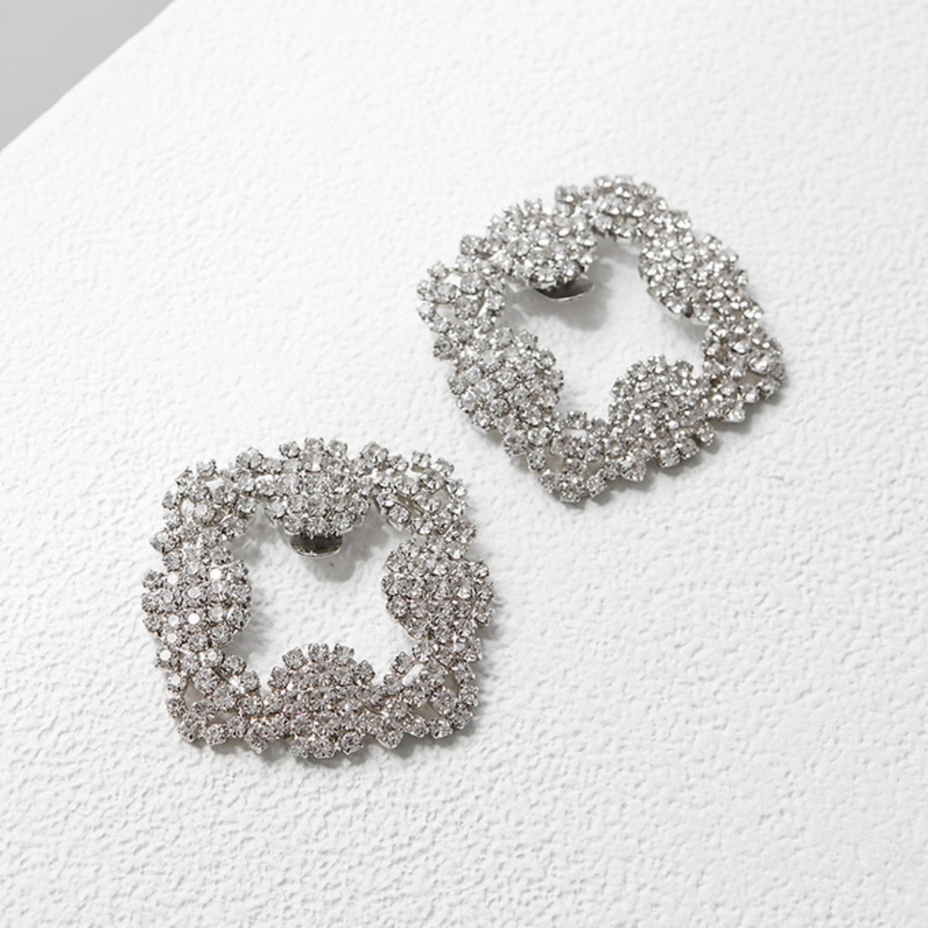 [258862] Square Cubic Shoes Brooch